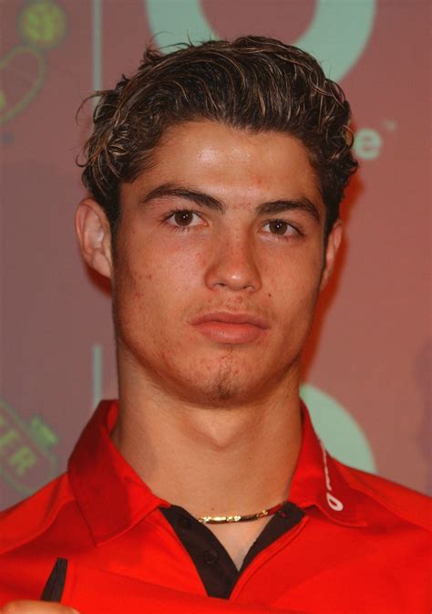 Mar 4, 2023 · Young Cristiano Ronaldo up to 22 years old (2003-2006 season) skills, dribbling, speed & tricksClips Recreated eFootball PES 2021